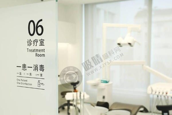 上海西郊众植口腔门诊部牙齿矫正靠谱吗？李连佳、何娜技术好，项目价格大公开